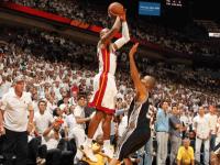 BB体育- 吉米巴特勒56分集锦 