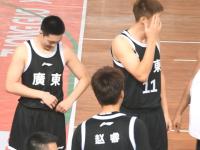 BB体育-深圳男篮发布备战花絮，关键时刻临场应变，CBA常规赛任务艰巨，年轻球员得到机会的简单介绍